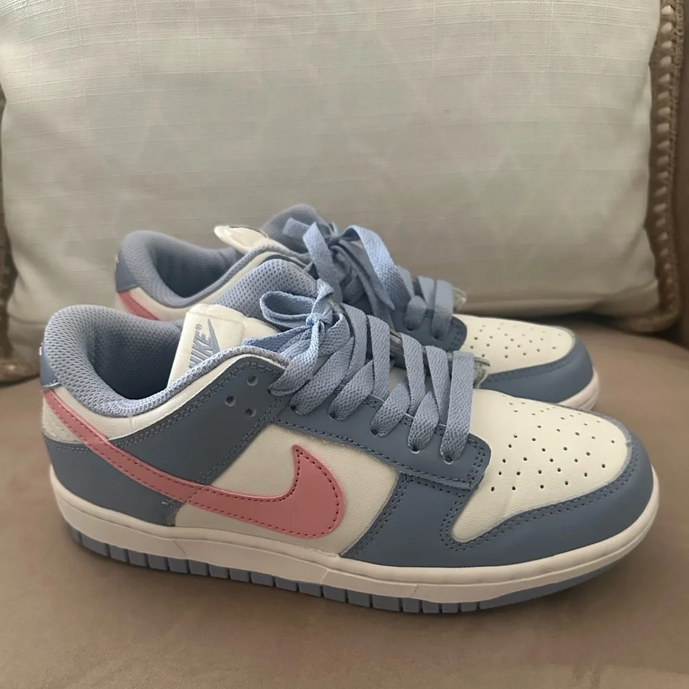 Nike Dunk Low Pastel Blue with Pink Swoosh - Picture 3 of 10